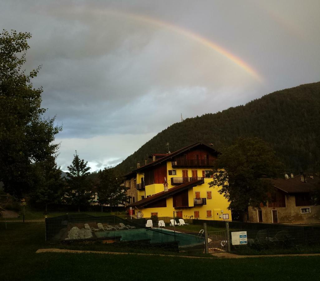 Albergo Casavecchia Tiarno di Sopra Zewnętrze zdjęcie